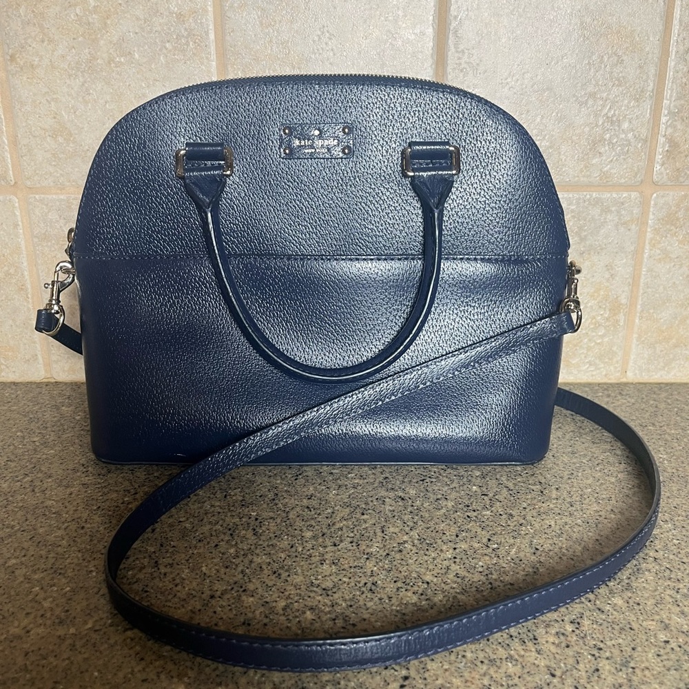 Kate Spade ♠️ Medium Dome Crossbody in Navy